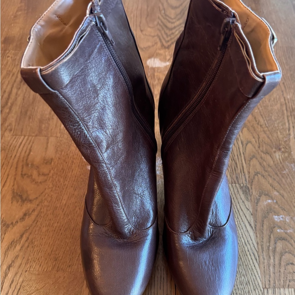 Nine West Brown Heeled Boots Classic Design